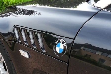 BMW  embleem 78 mm voor Z3 kieuwen ,alle modellen en jaren - bij www.brms.net